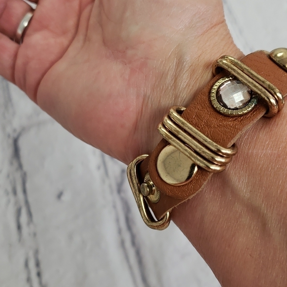 Leather Studded Bracelet 7"